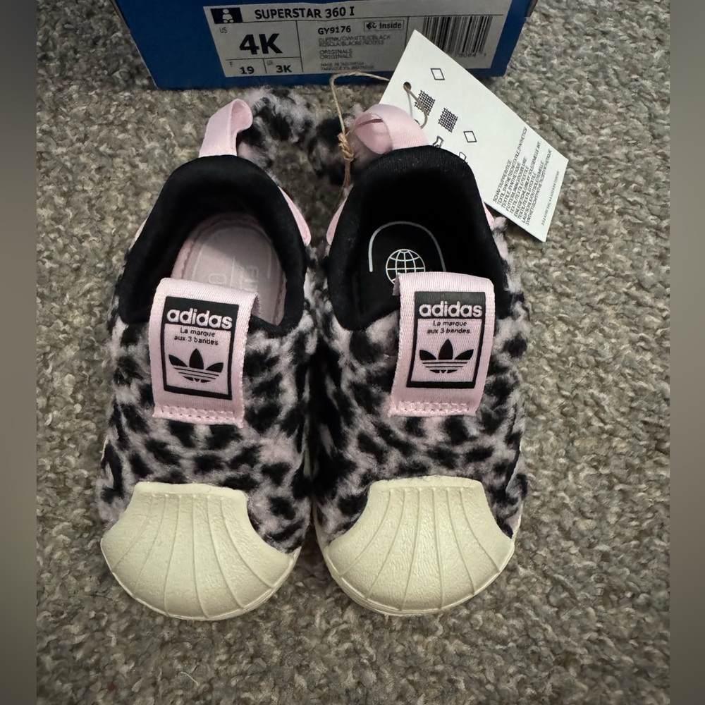 NWT Adidas Toddler Pink Leopard Sneakers
